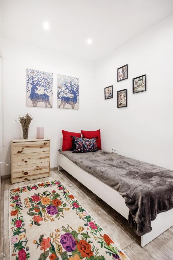 Apartman Lovely With Mezzanine Near The Danube Budapest