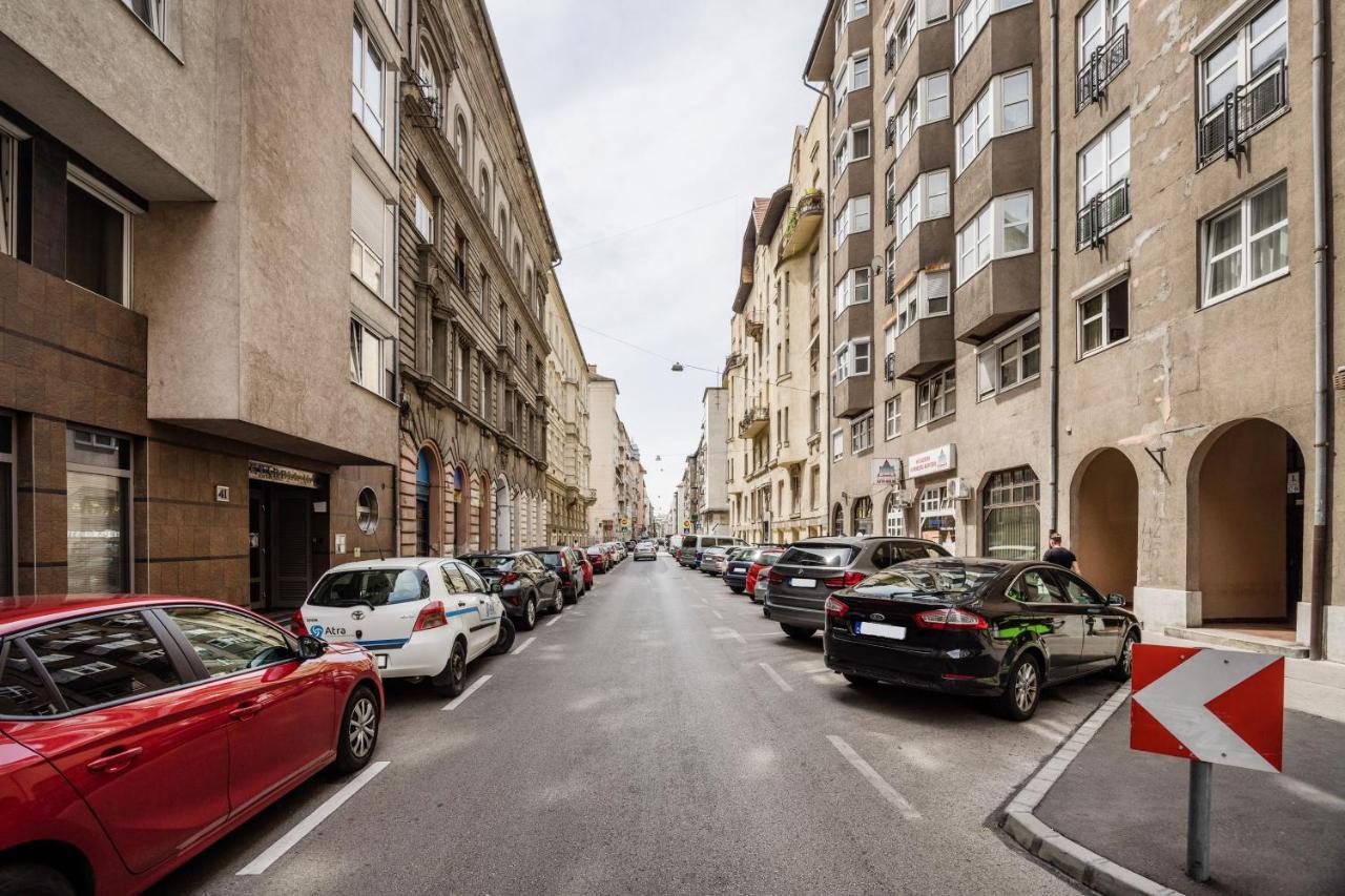 Apartman Lovely With Mezzanine Near The Danube *